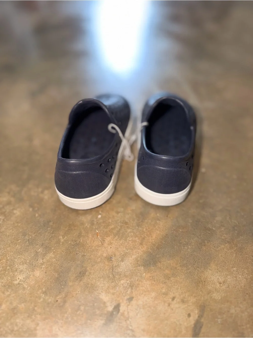 Old Navy Toddler 7 Navy Slip On Water Shoes Lightweight NWT